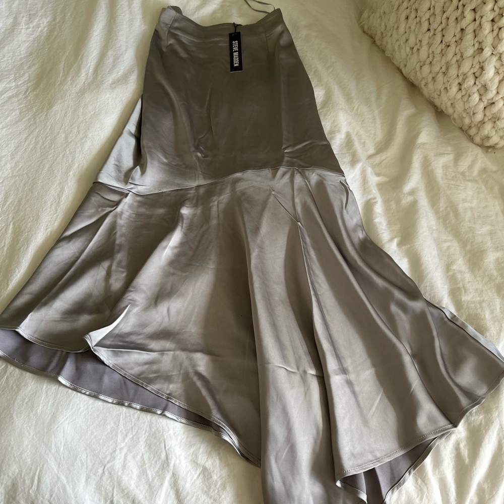 Steve Madden Silver Midi A-Line Skirt Asymmetrical